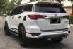 Toyota Fortuner 2.4 VRZ TRD AT 2019 SUV 5