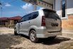 Toyota Avanza S 2010 3