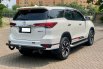 Toyota Fortuner 2.4 VRZ TRD AT Putih 2019 6