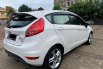 Ford Fiesta S 2011 Putih 4