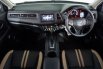 Honda HR-V E CVT 2017 Abu-abu 9