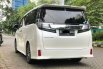 Toyota Vellfire ZG PREMIUM SOUND 2015 Putih 5