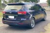 Kia Grand Sedona Ultimate AT Biru 2017 5