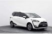 Mobil Toyota Sienta 2016 G terbaik di Banten 4