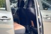 Toyota Sienta Q CVT 2017 4