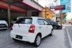 Jual mobil Toyota Etios Valco E 2014 bekas, Jawa Timur 7