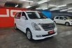 Jawa Barat, jual mobil Hyundai H-1 Elegance 2012 dengan harga terjangkau 6