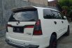 Toyota Kijang Innova 2.5 G 2011 5