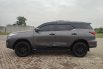 Mobil Toyota Fortuner 2019 TRD dijual, DKI Jakarta 8