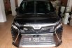 Mobil Toyota Voxy 2018 terbaik di Jawa Timur 1