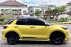 Toyota Raize 1.0T GR Sport CVT (One Tone) 2021 Kuning 3