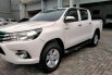 Toyota Hilux G 2.4 MT 2018 4