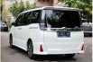 Jual mobil bekas murah Toyota Voxy 2018 di DKI Jakarta 19