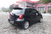 Nissan March 1.2 Manual 2016 Hitam 5