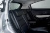 Honda HR-V 1.8L Prestige 2017 Silver 6