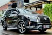 Toyota Venturer 2.4 Q M/T Diesel 2022 Hitam 8