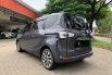 Toyota Sienta V CVT 2018 2