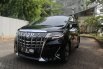 Toyota Alphard 2.5 G A/T 2020 Hitam 2