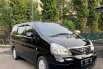 Nissan Serena Highway Star 2009 Hitam 2