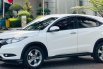 Jual Mobil Bekas Honda HR-V Prestige 2017 3