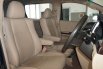 Toyota Alphard 2.4 X 5