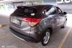 Honda HR-V E CVT 2017 Abu-abu 5