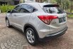 Honda HR-V 1.5L E CVT 2015 Silver 4