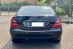 Mercedes-Benz E-Class E 240 2004 Hitam 5