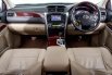 Toyota Camry 2.5 V 2012 Putih 6
