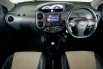 Toyota Etios Valco G MT 2013 5