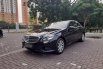 Mercedes-Benz E-Class E 200 2016 Hitam 3
