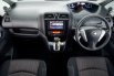 Nissan Serena 2.0 Highway Star 7