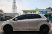 Jual cepat Toyota Yaris J 2013 di Jawa Barat 2