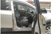DKI Jakarta, Chevrolet Captiva Pearl White 2011 kondisi terawat 4