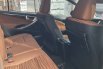 Toyota Kijang Innova V A/T Gasoline 2017 kondisi mulus Istimewa 3