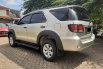 Jual mobil Toyota Fortuner G Luxury 2006 bekas, Banten 5