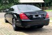 Mercedes-Benz S-Class S 350 Hitam 4