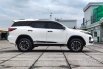 Mobil Toyota Fortuner 2022 VRZ dijual, DKI Jakarta 19