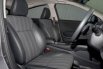JUAL Honda HR-V 1.5 E CVT AT 2017 Abu-abu 6