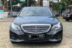 Mercedes-Benz E-Class E 200 2016 Hitam 5