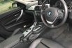 BMW 3 Series 328i 2014 Putih 8