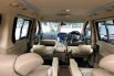 Hyundai H-1 Royale Bensin 2018 Silver 9