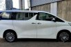 Mobil Toyota Vellfire 2015 G terbaik di DKI Jakarta 18