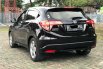 Honda HR-V 1.5L E CVT 2017 Hitam 6
