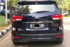 Kia Grand Sedona Ultimate 2017 Biru 6