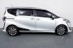 Toyota Sienta Q AT 3