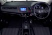 Honda HR-V E AT  2017  Abu-abu 6