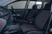 Toyota Avanza 1.3 Veloz AT 2020 Hitam 10