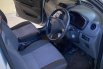 Daihatsu Sirion M Manual Istimewa 6