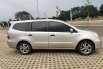 Nissan Grand Livina Ultimate 2009 4